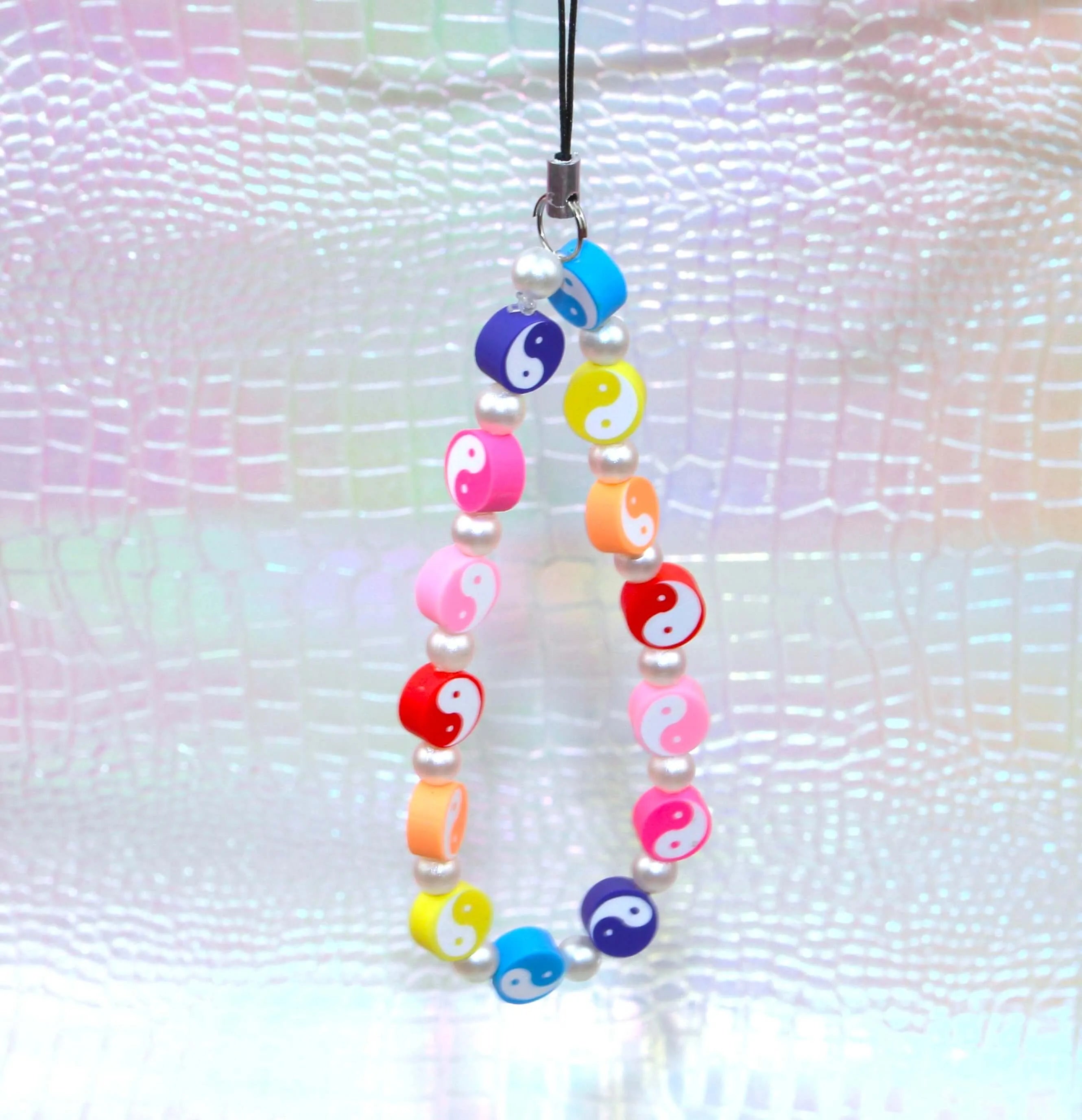 Bijou de téléphone perlée Ying Yang - Bijou artisanal coloré