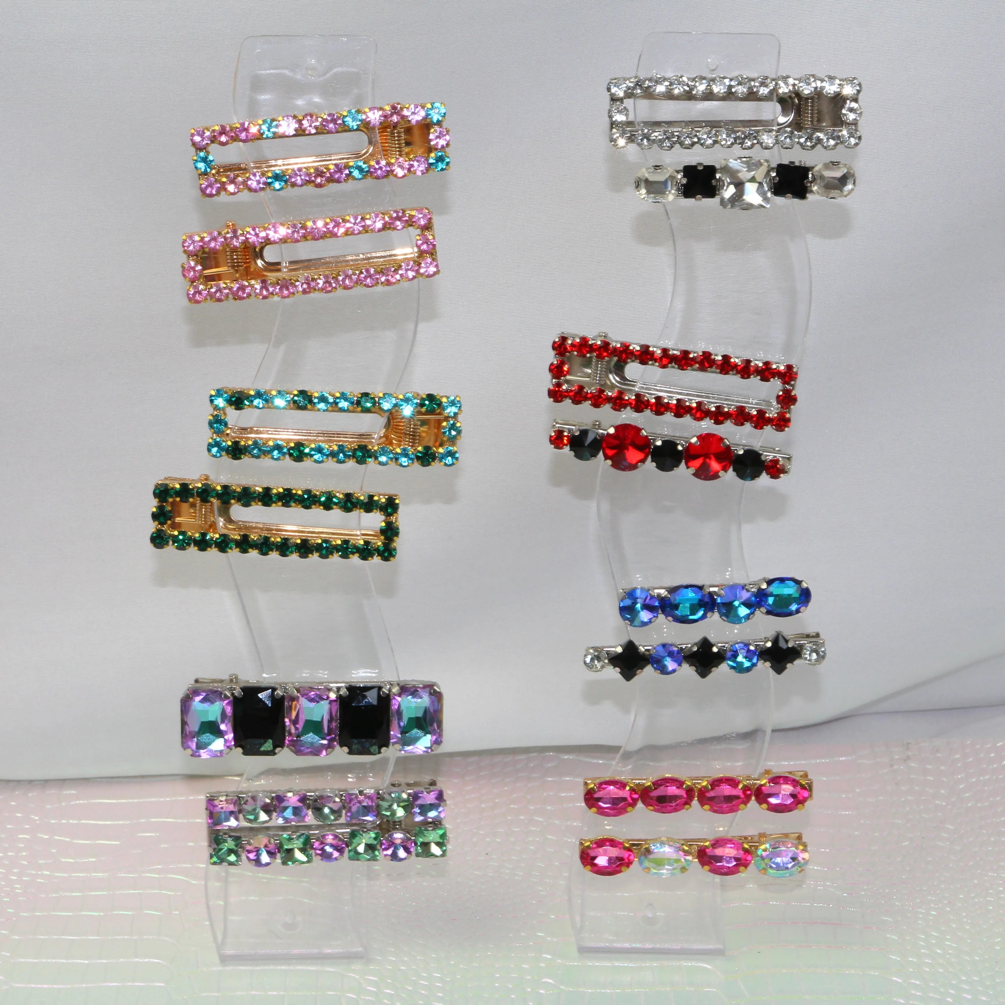 Duo de Barrettes à Strass en Verre – L'Éclat en Paire
