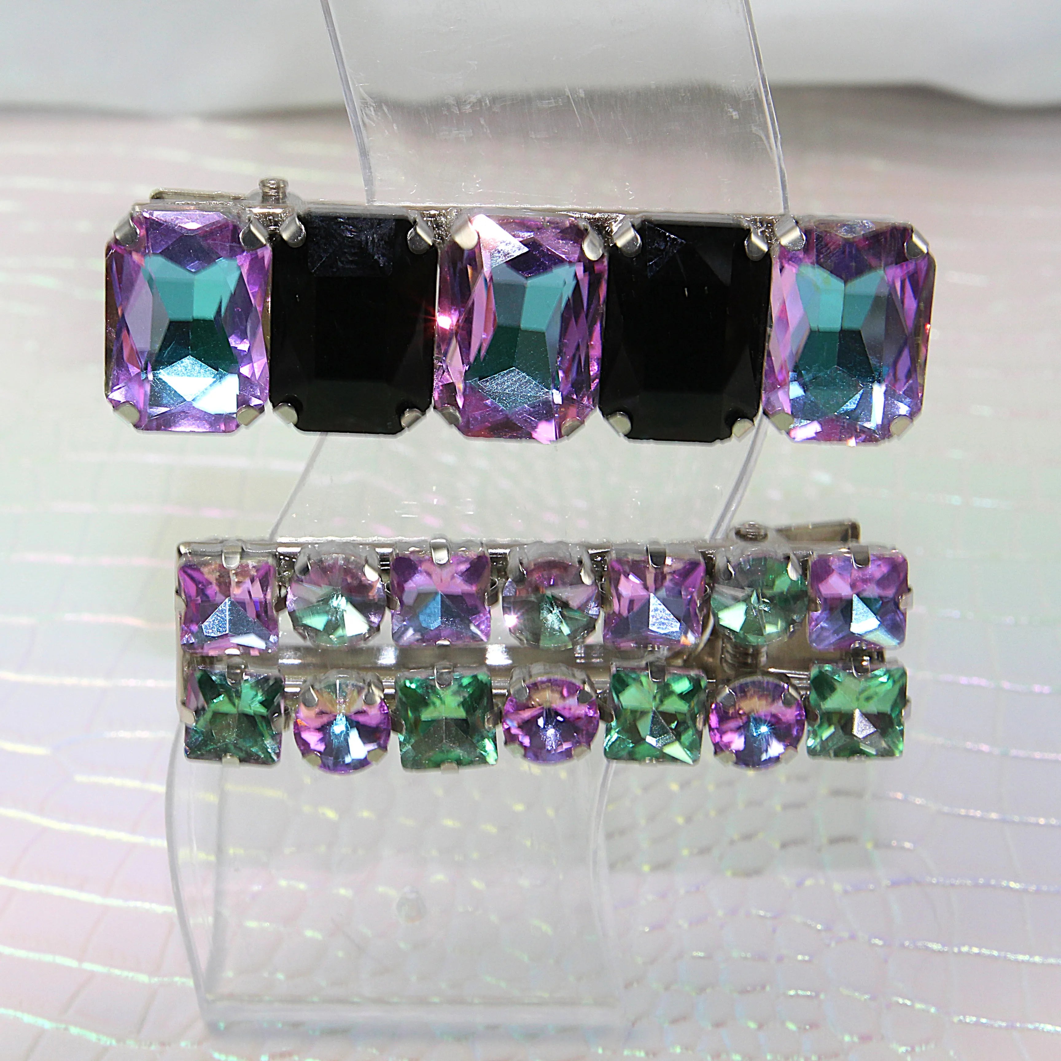 Duo de Barrettes à Strass en Verre – L'Éclat en Paire