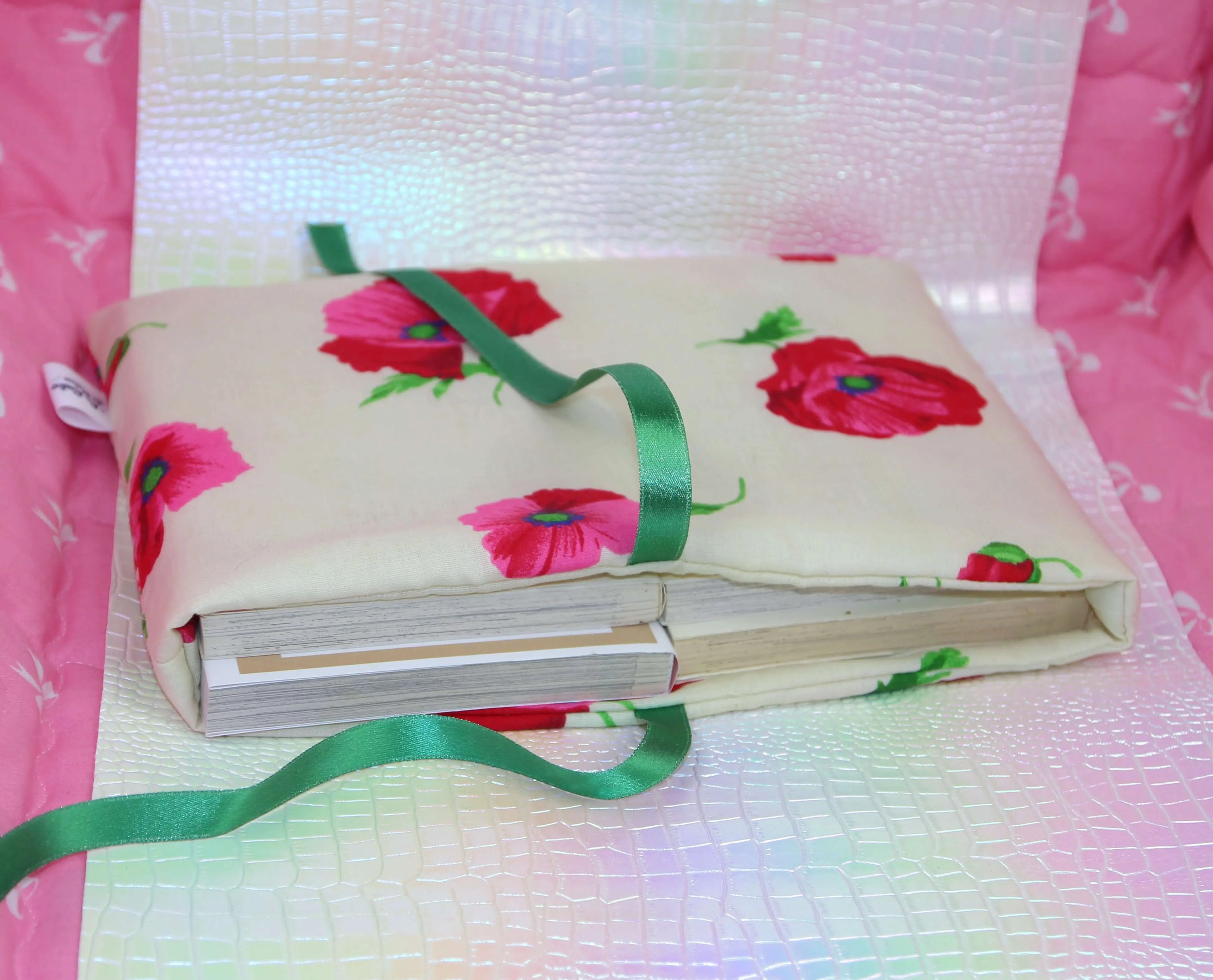Grande Pochette à livres et Romans Brochés - Tissu de seconde main