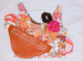 Crop top patchwork motifs calligraphie et fleurs - Style Y2K Unique