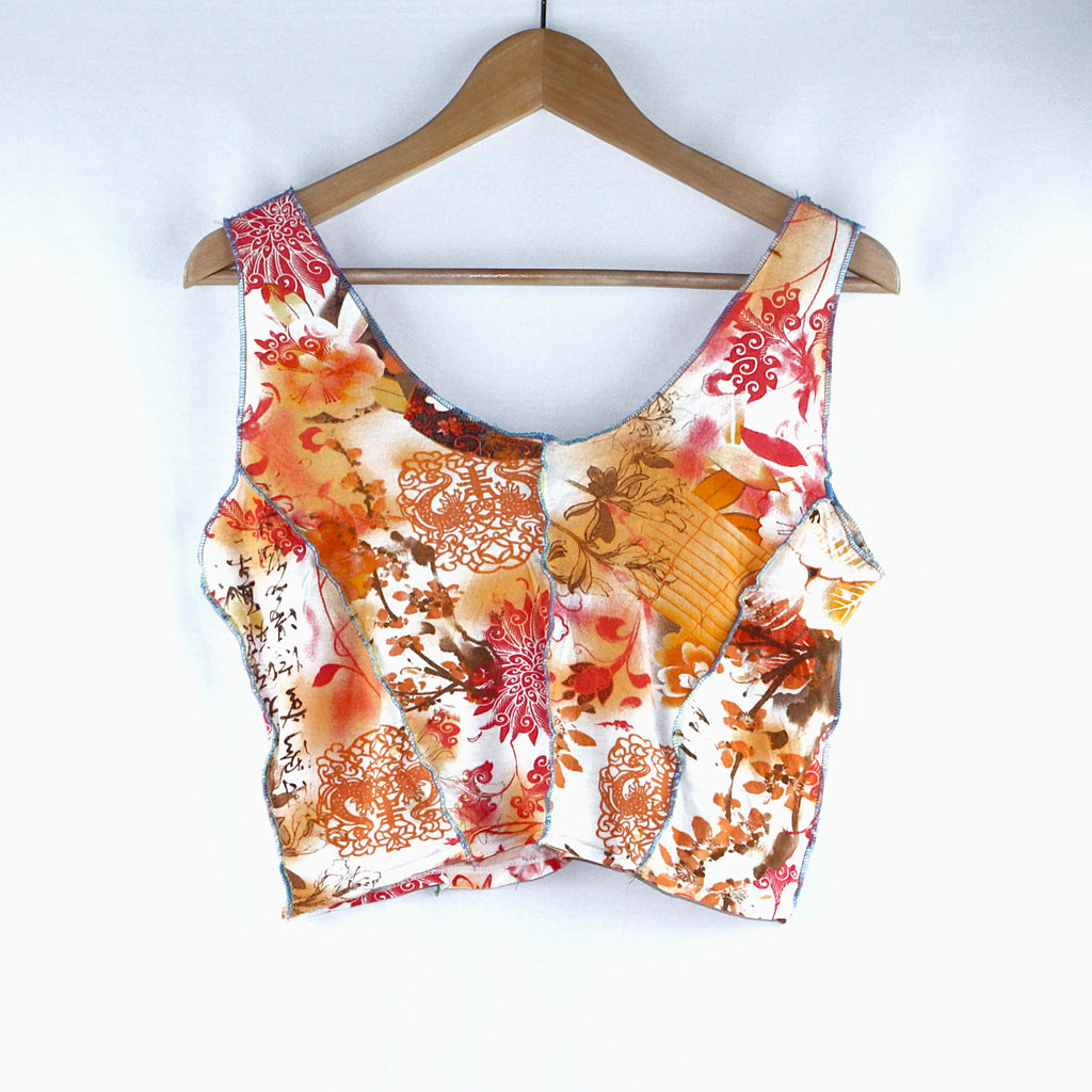 Crop top patchwork motifs calligraphie et fleurs - Style Y2K Unique