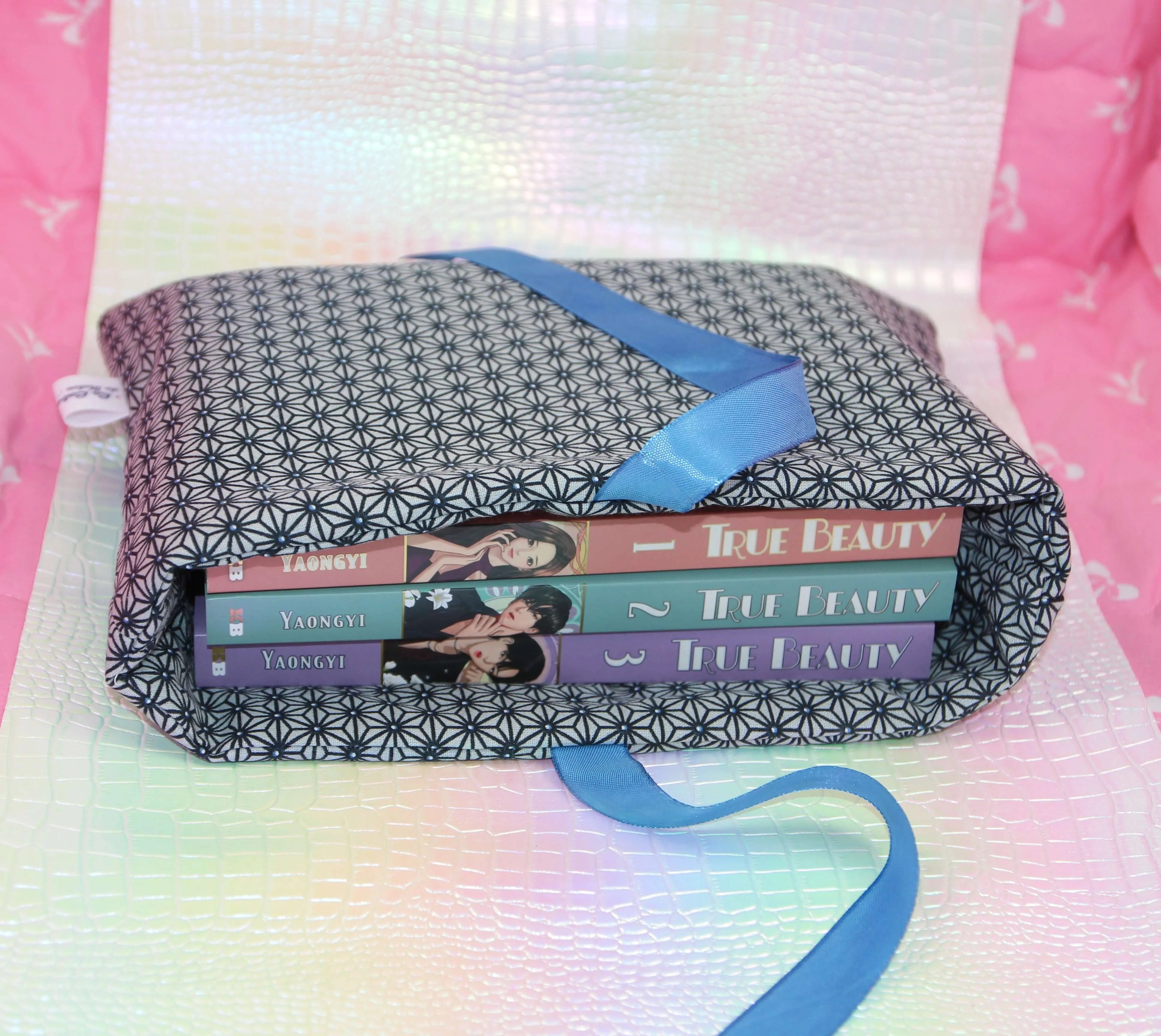 Grande Pochette à livres et Romans Brochés - Tissu de seconde main