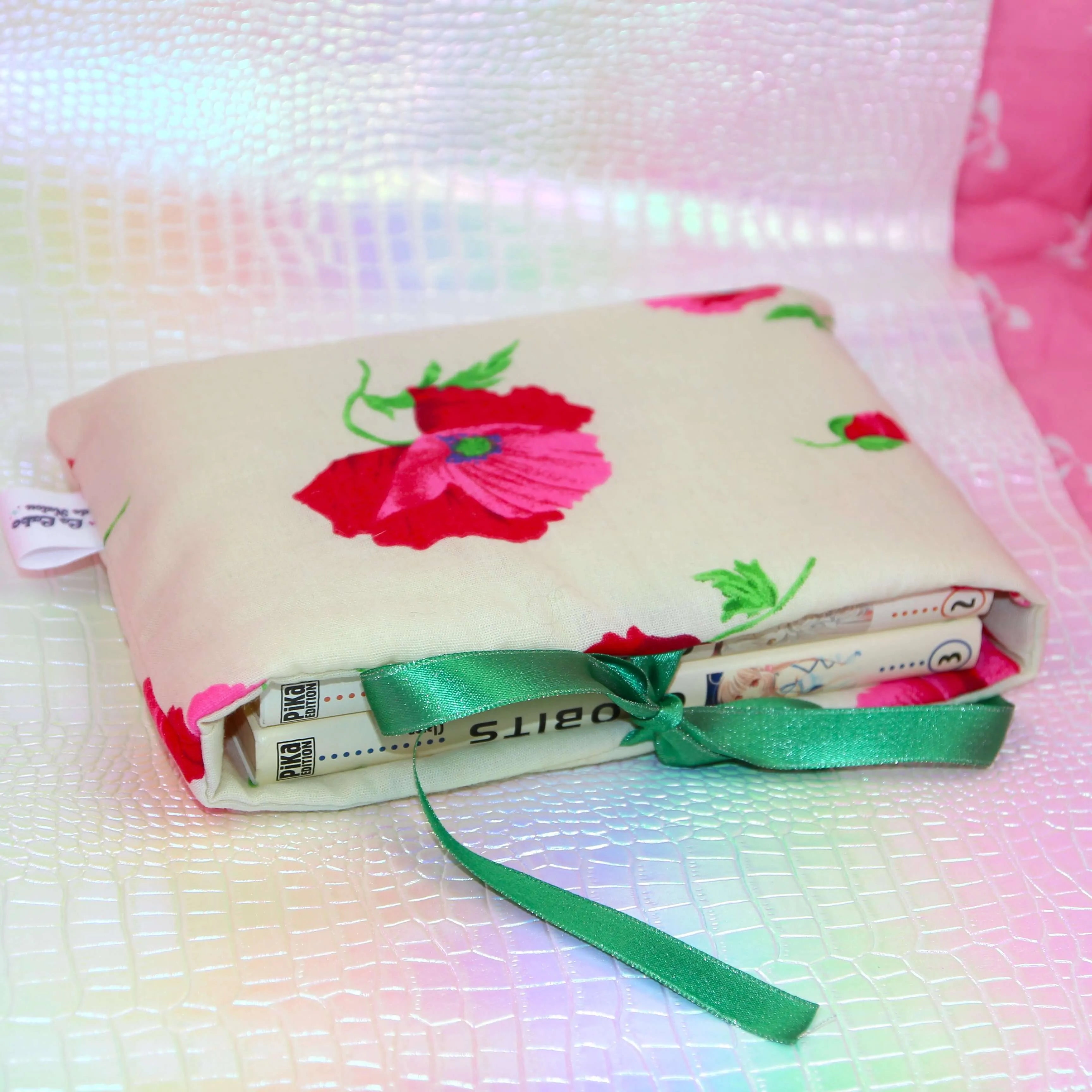 Pochette à livre Manga et Roman de Poche - Tissu Upcyclé