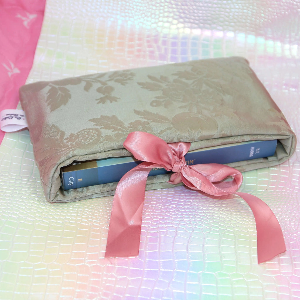Duo Lecture : Pochette Manga ou poche & Chouchou assorti