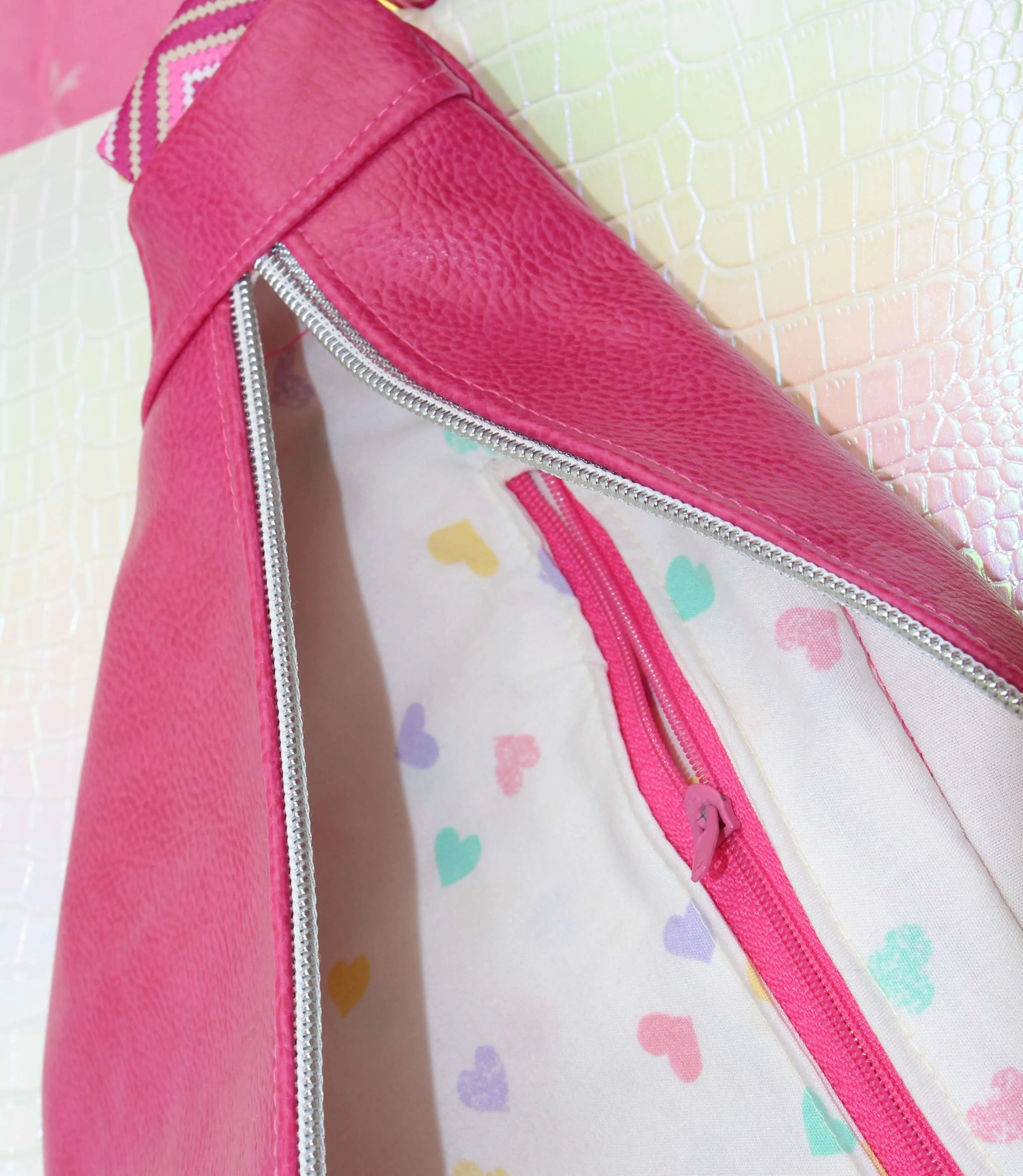 Sac banane en simili cuir fait main - Rose Fuchsia ou Orange Vitaminé