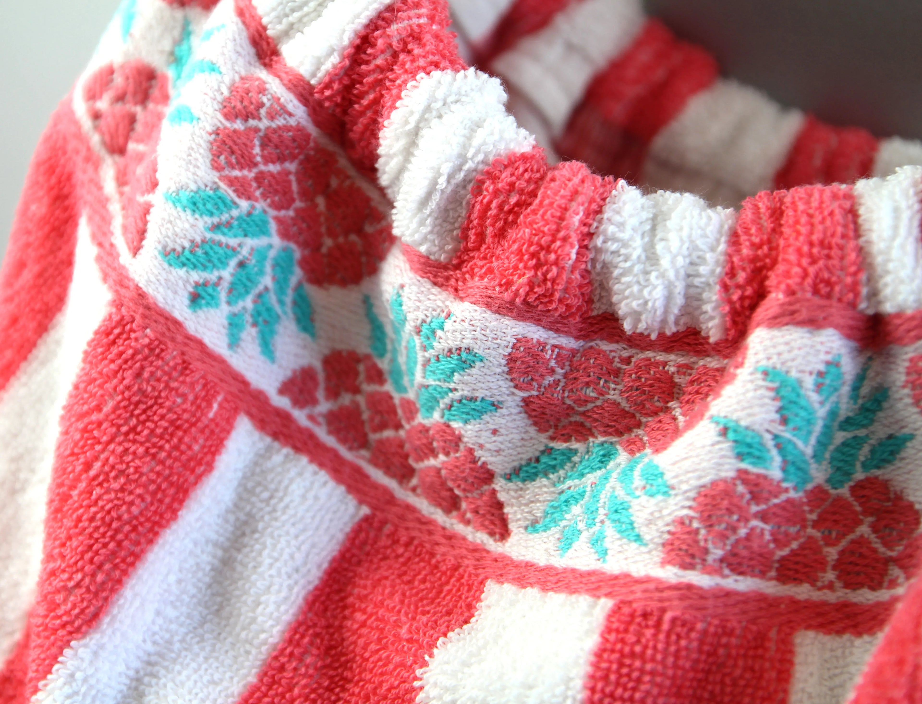 Sac Cabas Éponge Upcyclé – "Tropical Stripes"