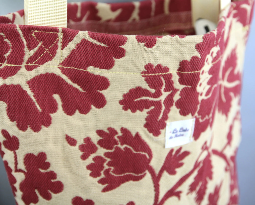 Tote Bag en Jacquard Fleuri – "Bordeaux Vintage"